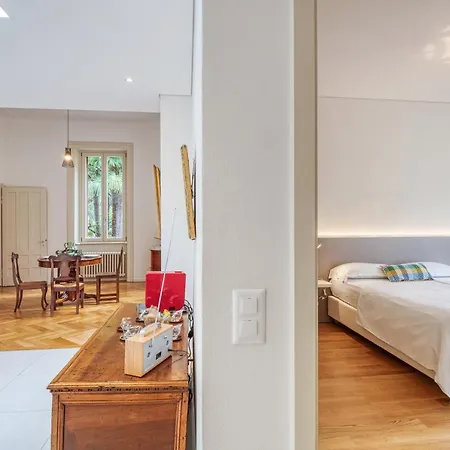 Guest house By @ Locarno Muralto