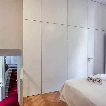 By @ Locarno 3* Muralto