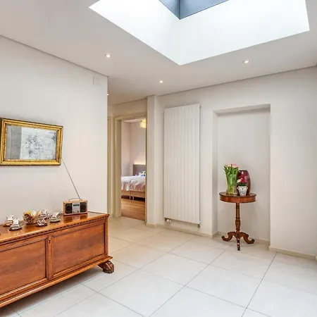 By @ Locarno Konukevi 3*