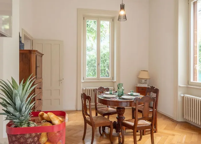 By @ Locarno 3* Muralto