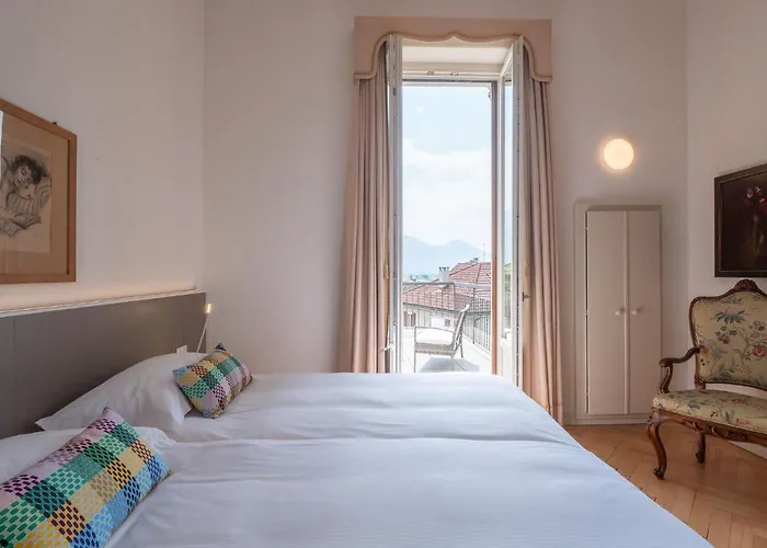 By @ Locarno Pensión