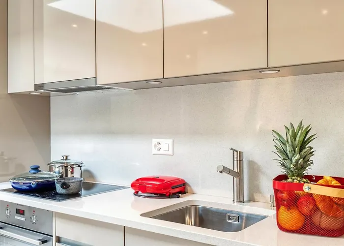 By @ Locarno Pensión