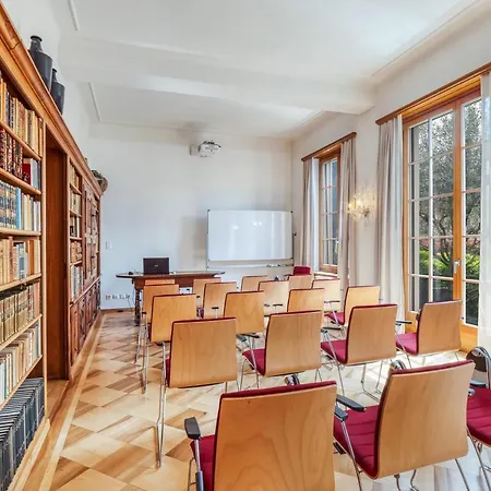 By @ Locarno Pensionat 3*