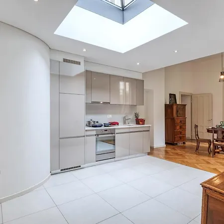 By @ Locarno Pensionat Muralto