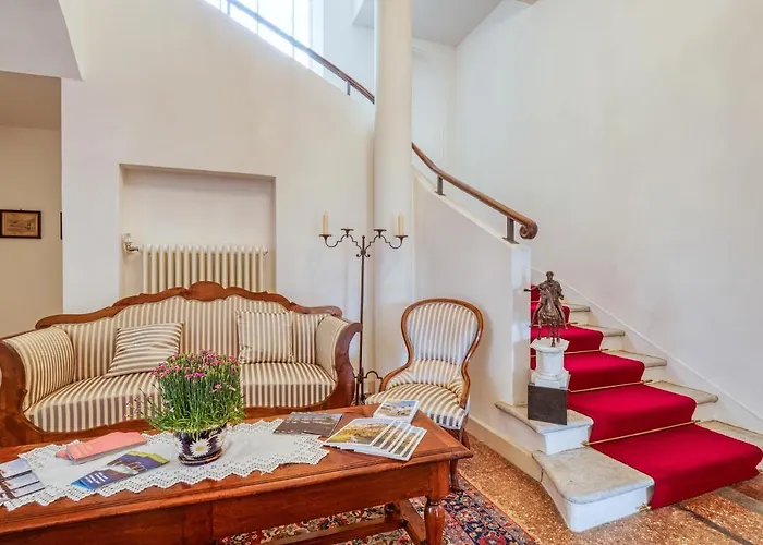 By @ Locarno Konukevi