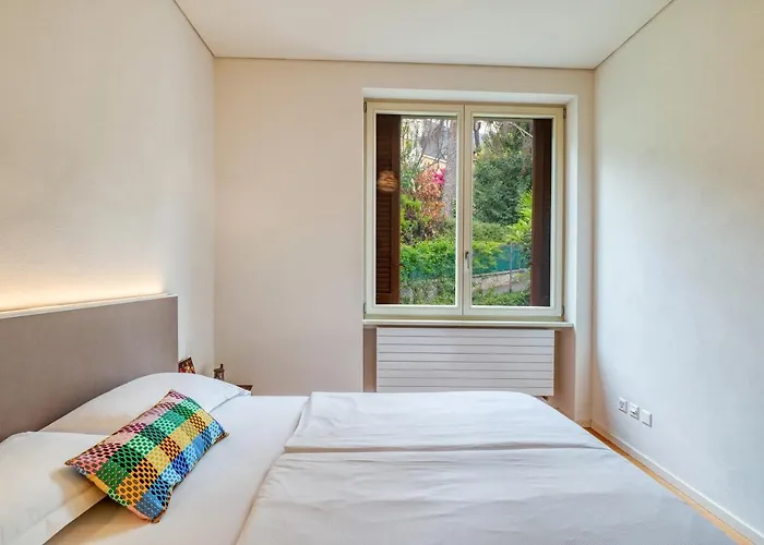 By @ Locarno 3* Muralto