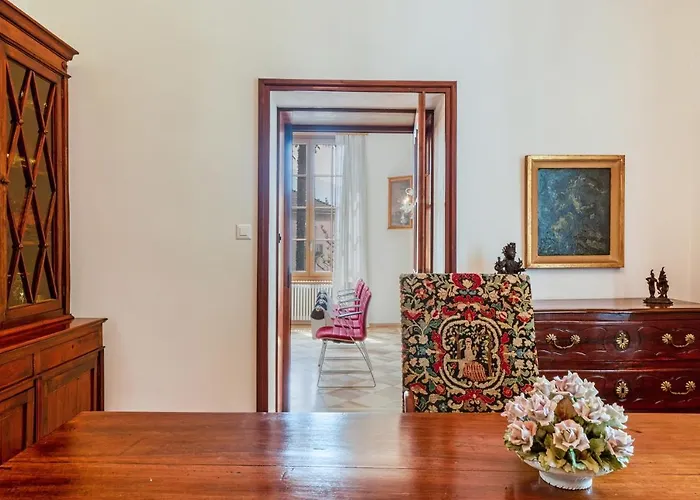 By @ Locarno Konukevi Muralto